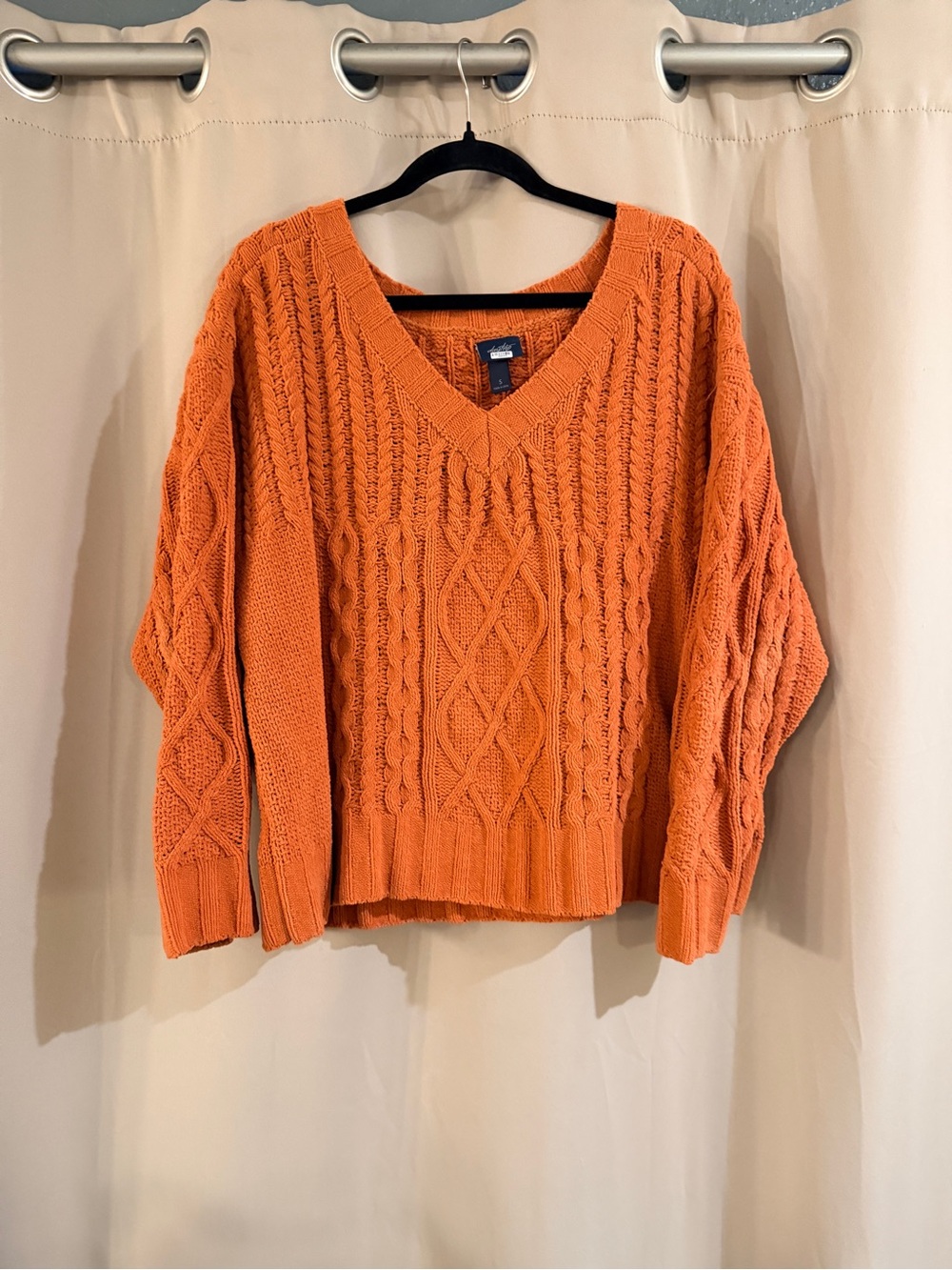 Daytrip  Orange Cable-Knit V-Neck Sweater